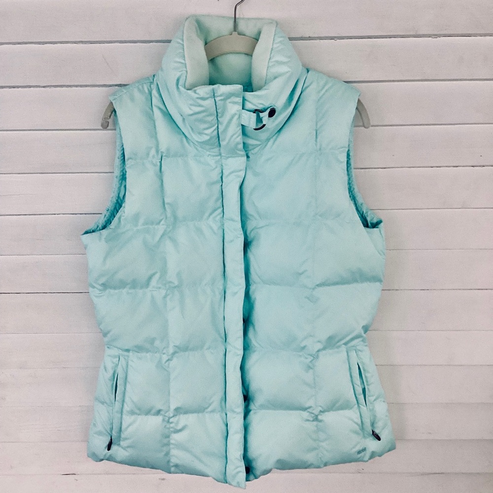 Eddie Bauer gorgeous quilted  cool aqua down vest in medium